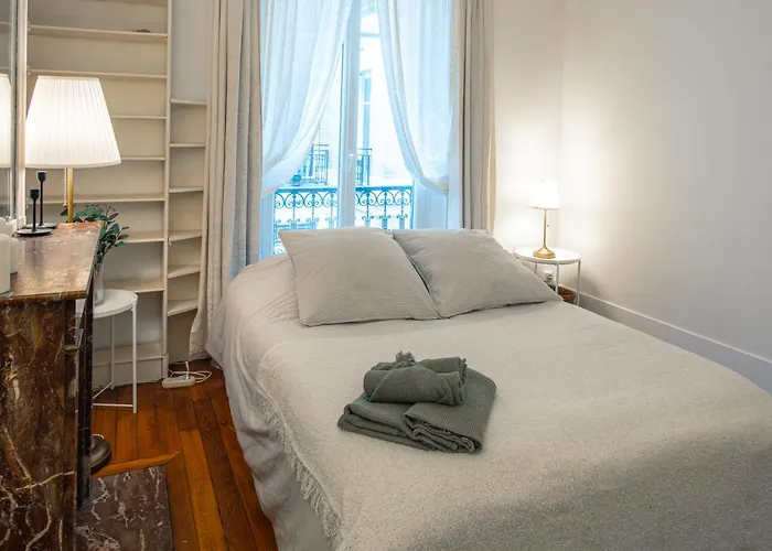 4 Guests Jardin Des Plantes *